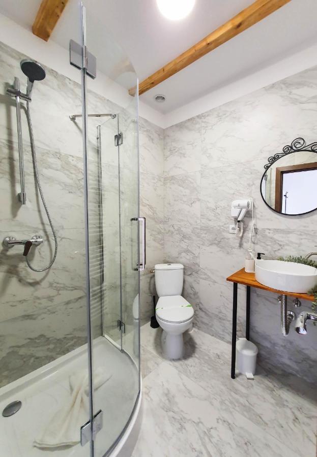 Domeniul Acasa In Vadu Izei Maramu Hotel Bagian luar foto