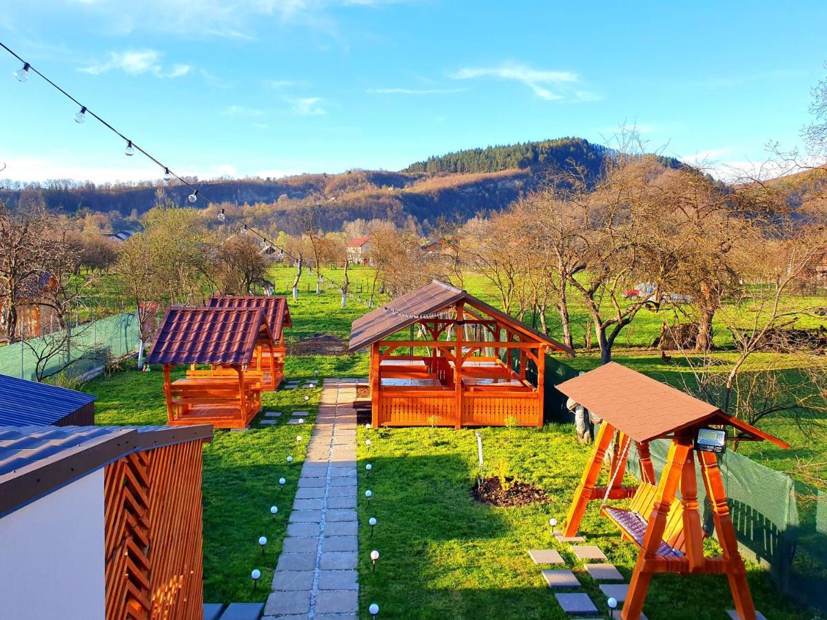 Domeniul Acasa In Vadu Izei Maramu Hotel Bagian luar foto